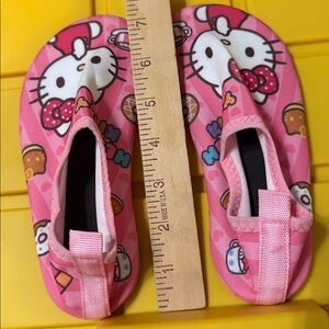 Hello Kitty Pink Water Shoes